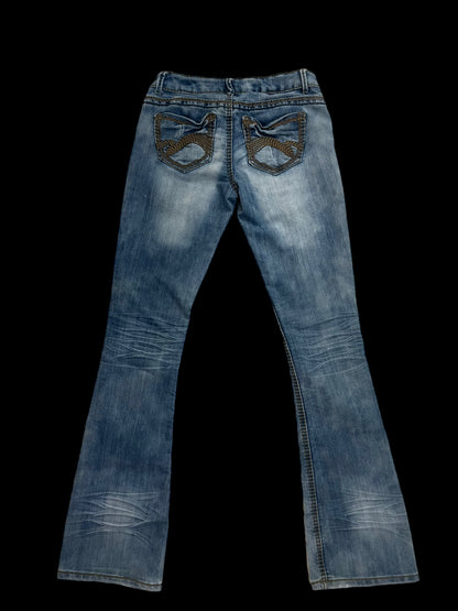 Low rise jeans