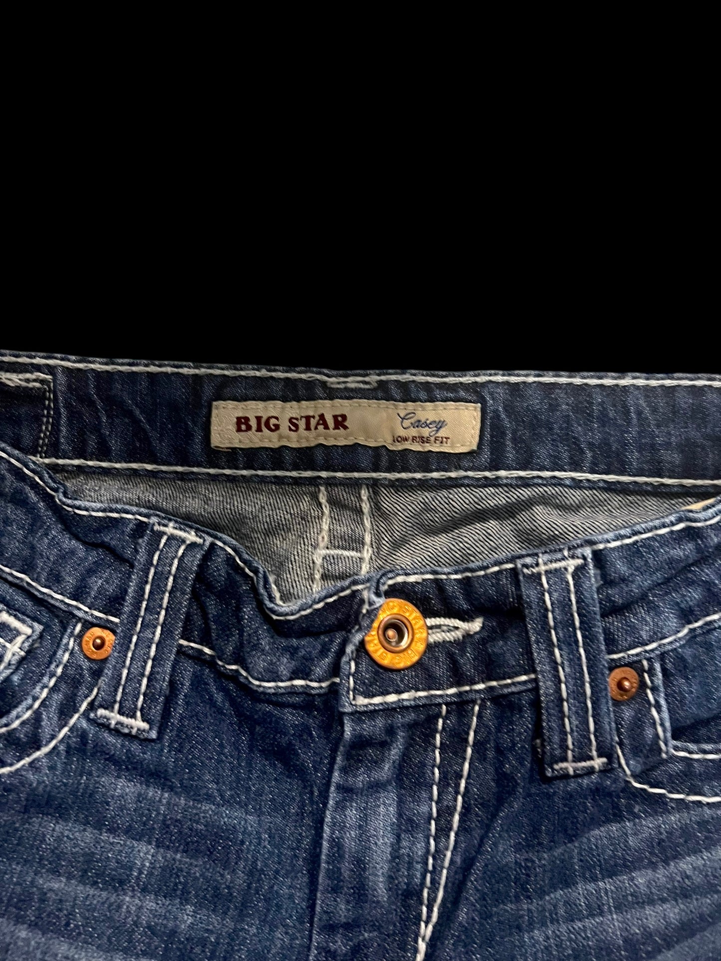 Low rise jeans