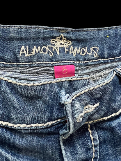 Low rise shorts