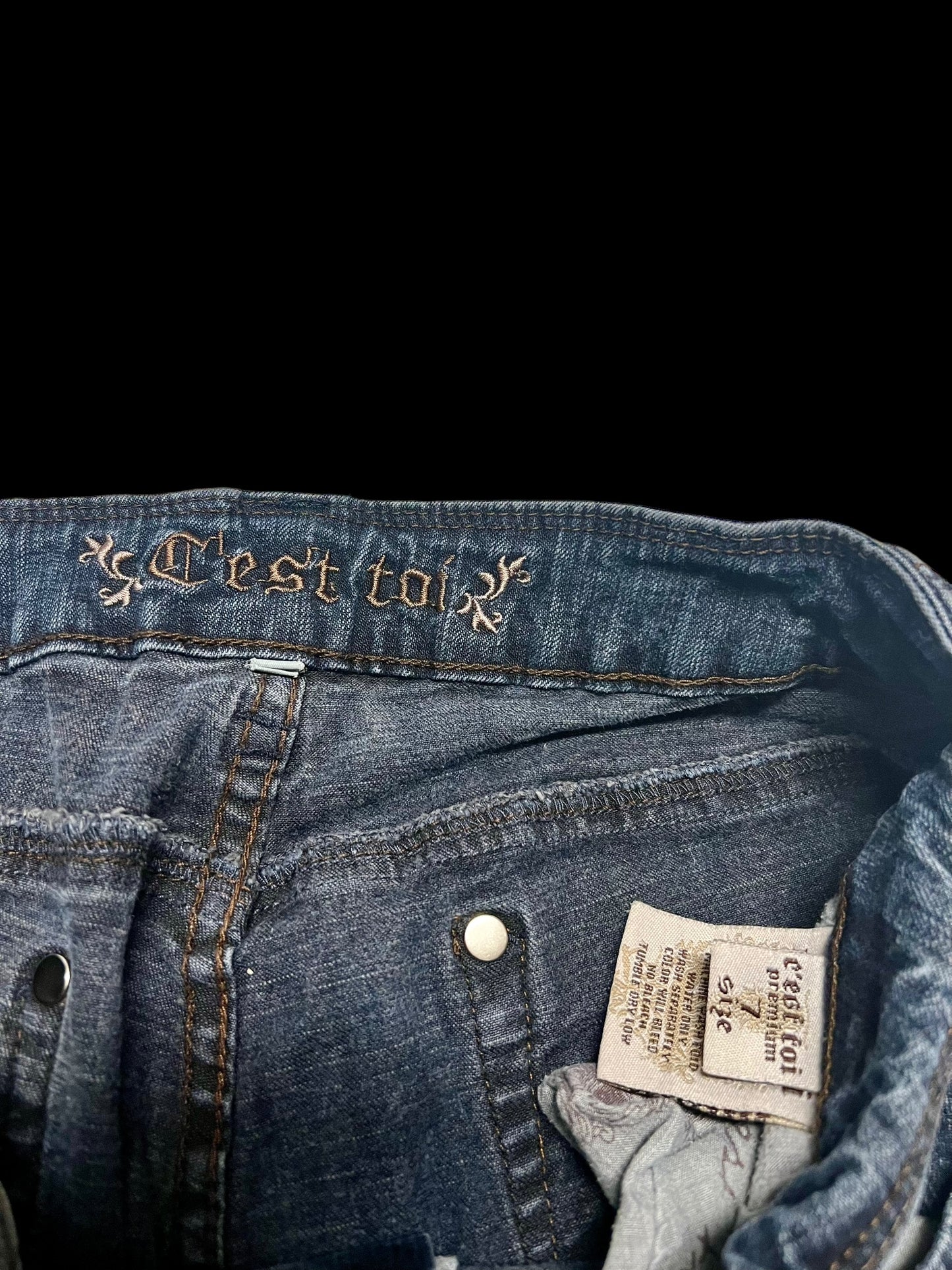 Low rise jeans