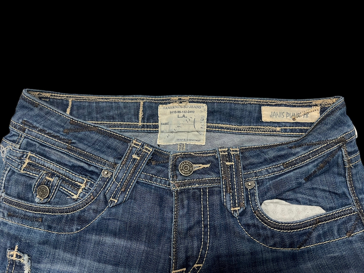 Low-rise jeans