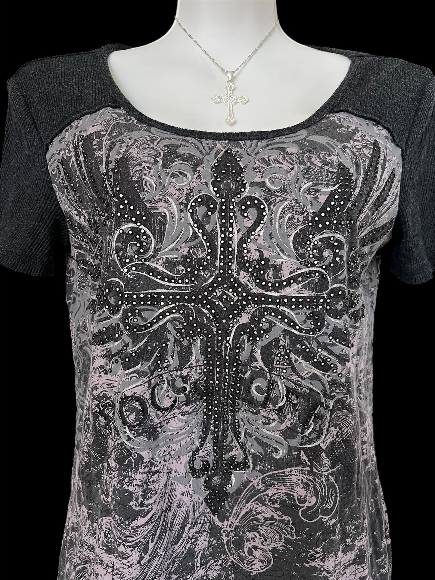 Embellished y2k t-shirt