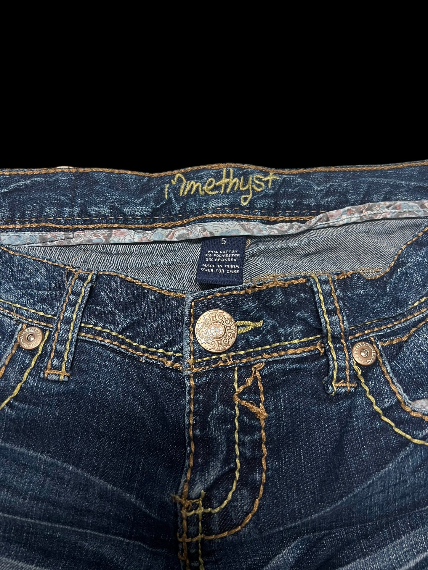 Low rise jeans