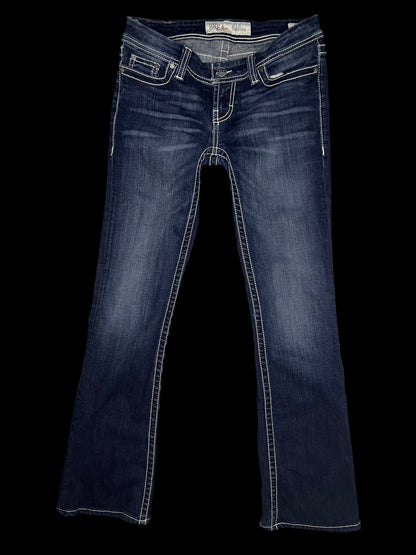 Low-rise jeans