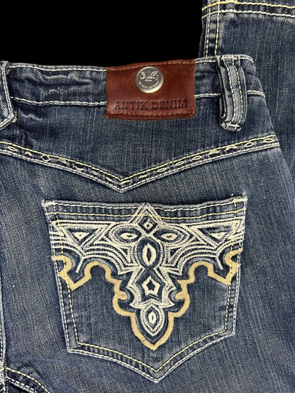 Vintage embroidered jeans