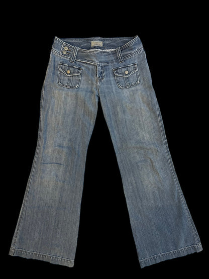 Low-rise jeans