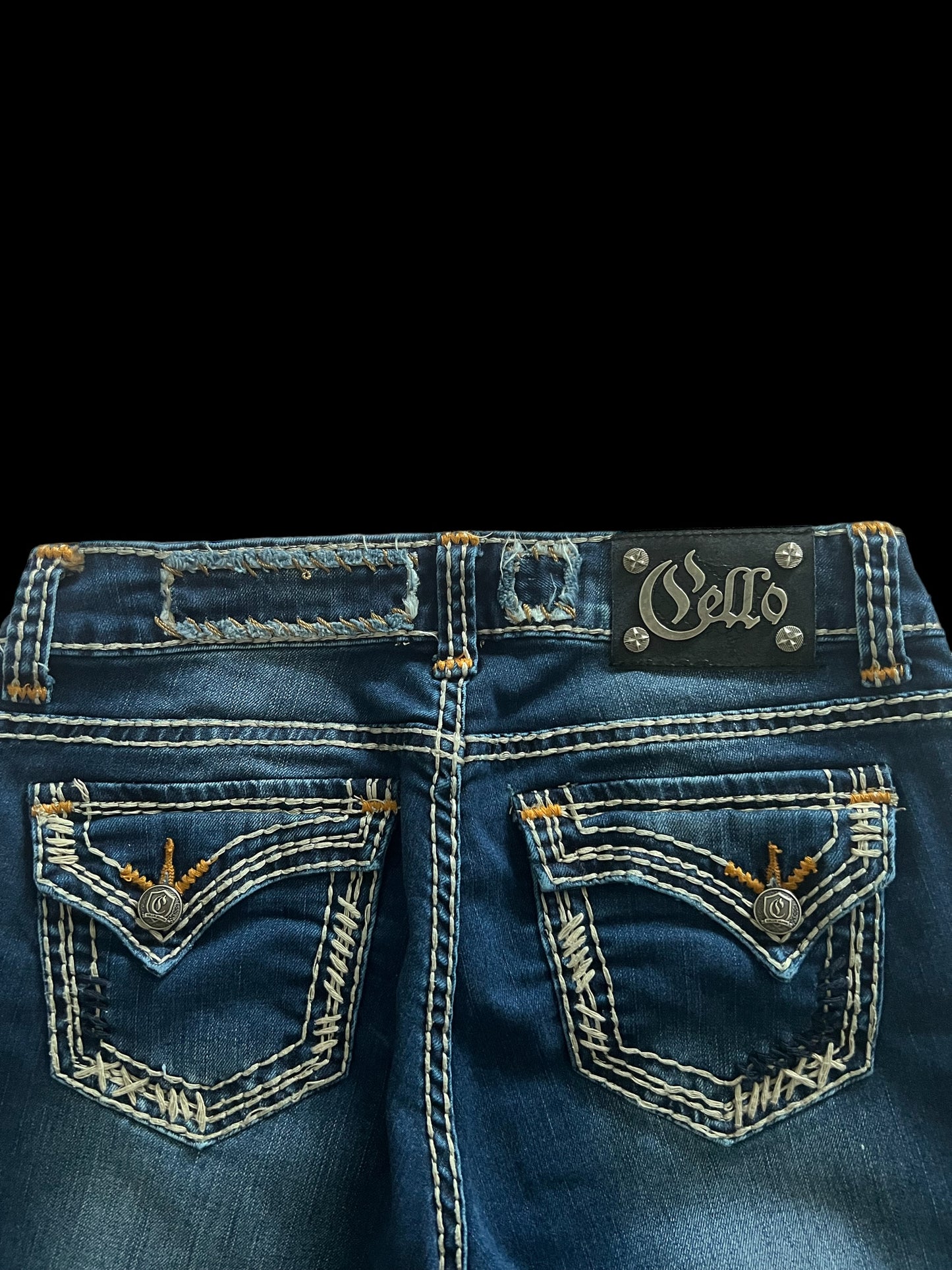 Low-rise flared jeans