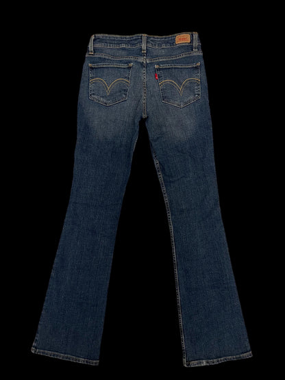 Low-rise jeans